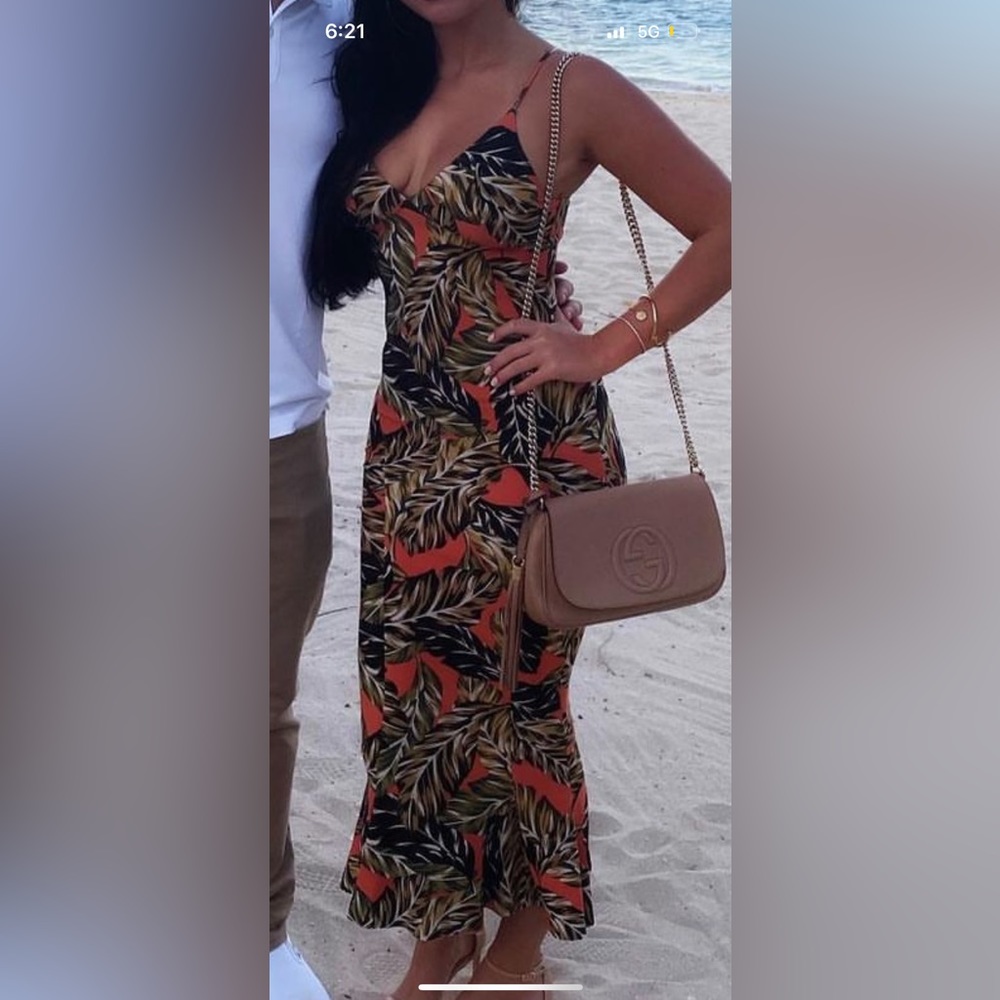 Norma kamali printed dress very tropical with leaf print pattern